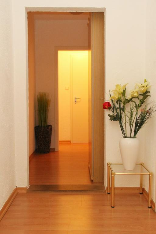 Hotel Taverne Inos 拉岑 外观 照片